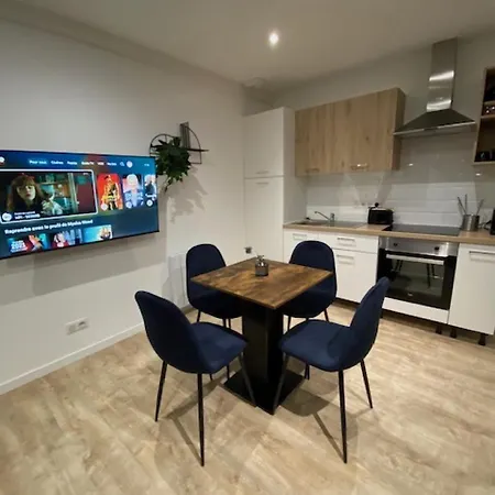 Myakaappartement Boho * Cholet